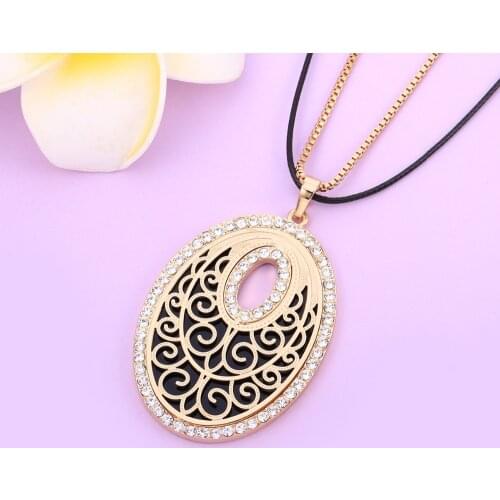 High Quality Gift Statement Necklaces 2020 Oval Flower Pattern Pendant For Women Long Layered Necklace Jewellery Accessories