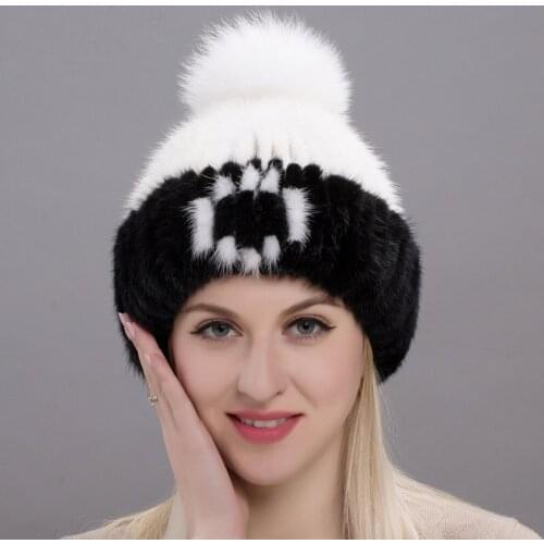 Mink Fur Hat Letter A ~ Z Fashion Womens Clothing Winter Hats Knit Hat Silver Fox Fur Balls Poms Ball Warm Outdoor Hat DHY 17-18