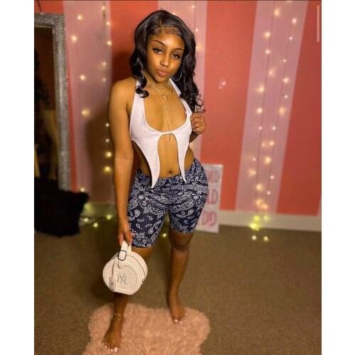 2021 New Arrival Famous Brand 2 pcs Women Set Solid Strapless Short Tops and Print Shorts Summer Sexy Outfits