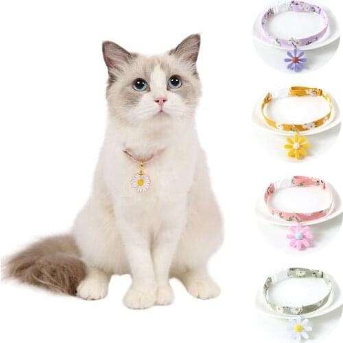 Hot Sales Little Daisy Pendants Cats Head Collars Chic Colorful Puppy Dogs Collar Fashion Lovely Bells Pets Supplies Accessories