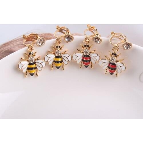 JIOFREE Korea Style bee Cartoon Rhinestone Clip on Earrings Without Piercing for Women Cute Ear Clip New No Pierced Earrings