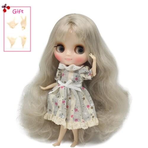 ICY DBS Middie Blyth doll Series No.BL8800 Silver Grey hair with bangs natural skin 1/8 bjd