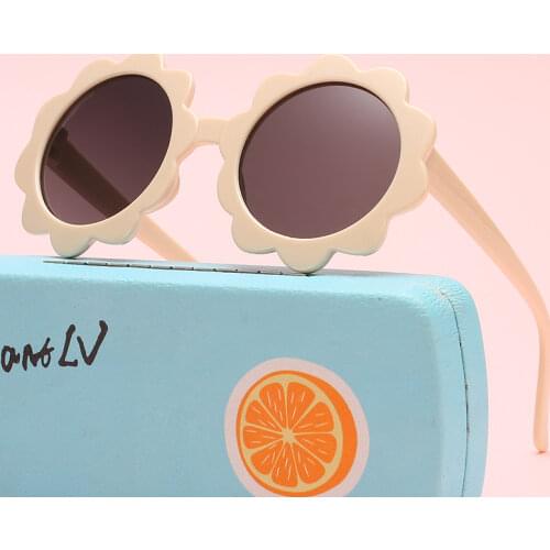 Classic Sun Flower Fashion Children Sunglasses Boys Girls Cute Baby Trend Sun Glasses Round Kids Eyeglasses 2021 New Uv400