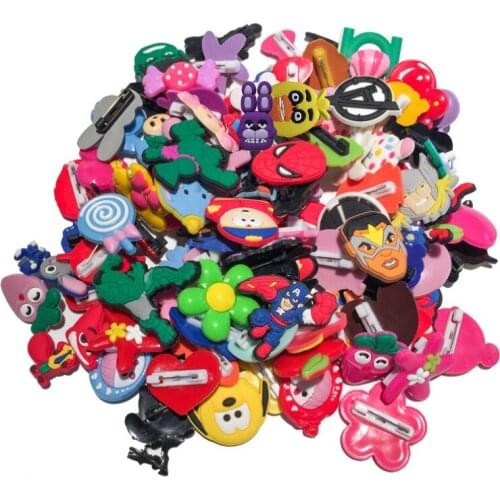 50/100pcs Random Mixed Cartoon PVC Pins Badges Brooches Clothes/Backpack/Hat Decor Pin Accessories Kids Gift Party Favor