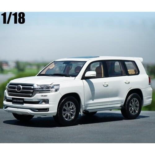 1:18 Scale Toyota Cruiser LC200 Off-Road Diecast Vehicle Car Model Metal Collection Original Box
