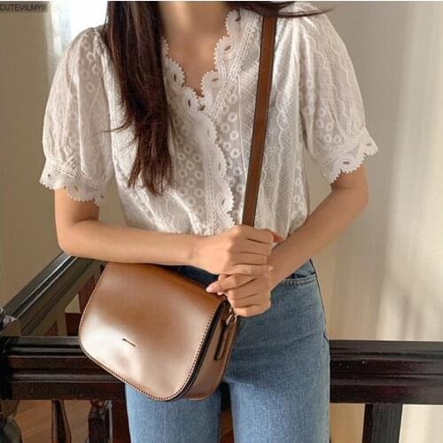 Retro Sweet Hollow Out Tops Summer Loose Vintage Short Sleeves Fresh Floral V-Neck Sweet New Simple Casual White Shirt