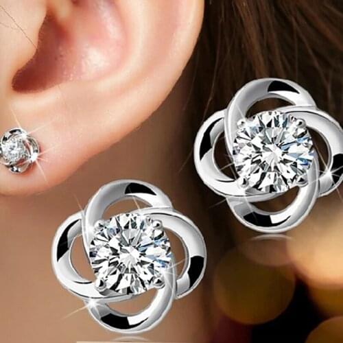 Huitan Classic Design Ear Piercing Stud Earrings Women Wedding Trend Eternity Earrings Timeless Styling Female Jewelry Wholesale