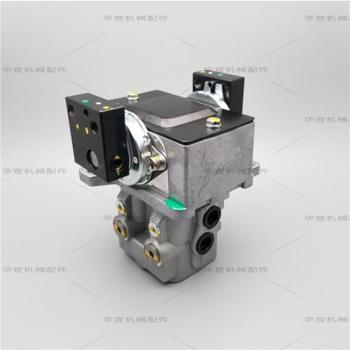 Free shipping for Hitachi Zax 70 120 200 230 240 270 330 450-3-5-6 Walking Foot Valve Assembly