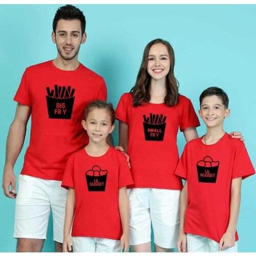 Family Matching T-shirts Father Mother And Me Beachwear New Casual Tops Mommy And Daddy Short-sleeved Clothing