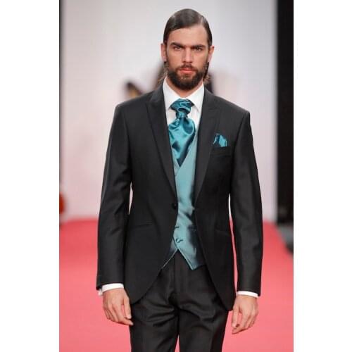 Stylish Design One Button Black Groom Tuxedos Groomsmen Peak Lapel Mens Suits Blazers (Jacket+Pants+Vest+Tie) W:1168