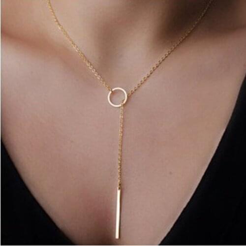 Fashion Simple Punk Cool Temperament Eyelet Short Necklace Necklace Female Clavicle Chain