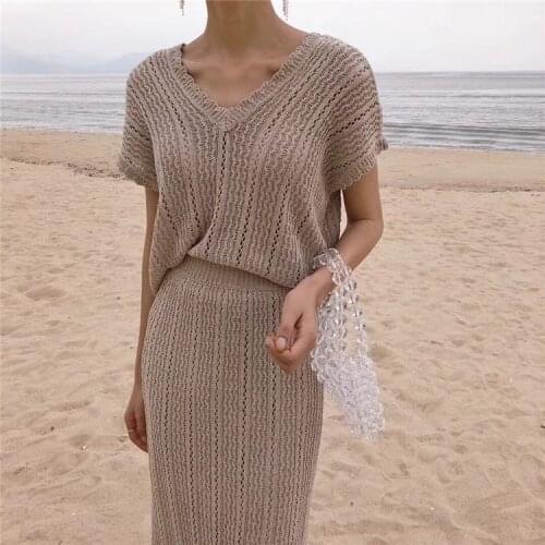 Fashion womens suit 2021 individual knitting simple and elegant lady short-sleeved T-shirt + skirt two-piece long skirt