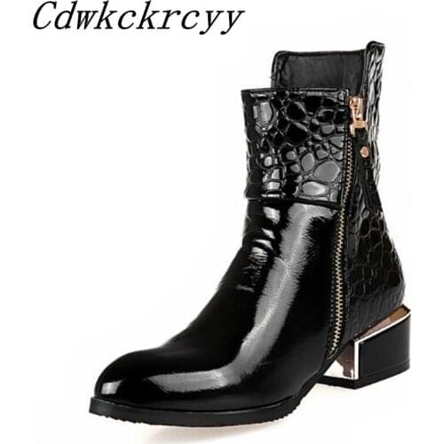 Women Boots winter New style fashion Sharp head Shiny lacquer Side zipper Short boots Coarse heel Keep warm Winter boots 34-42