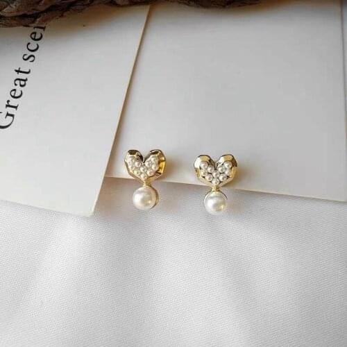 Cute Korean Earrings Heart Love Simulated Pearl Brincos Gold Plated Stud Earrings for Women Fashion Jewelry 2021 New Gift