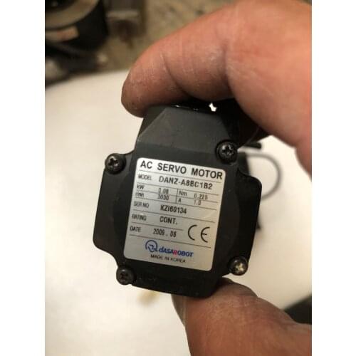 DANZ-A8BC1B2 SERVO MOTOR , used in good condition . 80% appearance new , good working , free shipping
