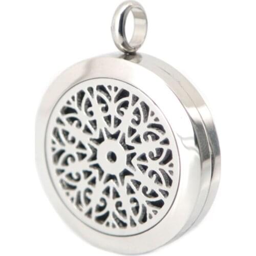 10pcs 25mm silver Cute Flower Aromatherapy Essential Oil 316 Stainless Steel Perfume Diffuser Locket Necklace with chain