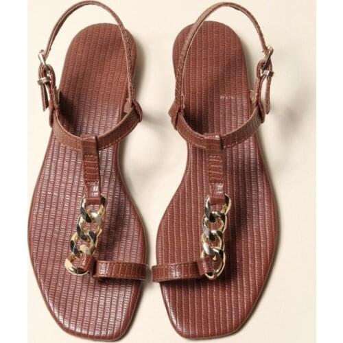 Womens Flat Sandal 2021 New Chain Creative Set Big Toe Open Toe Sandal Hot Style Comfortable Sandal for Women Beach sandals