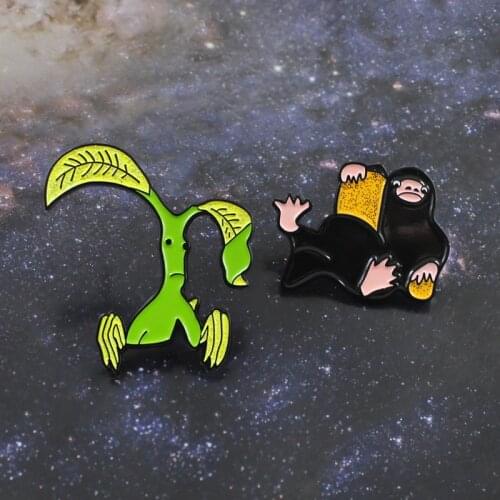 Niffler and Pickett Bowtruckle Brooch Cartoon Fantasy Animal Creature Beast Magic Movie Enamel Pin Denim Lapel Badge Fans Gifts