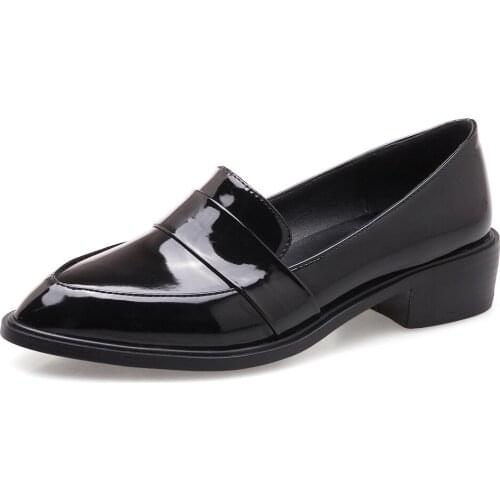 18 years in the spring and autumn period and the type of British wind low heel side with shallow mouth size 32-43 yards single