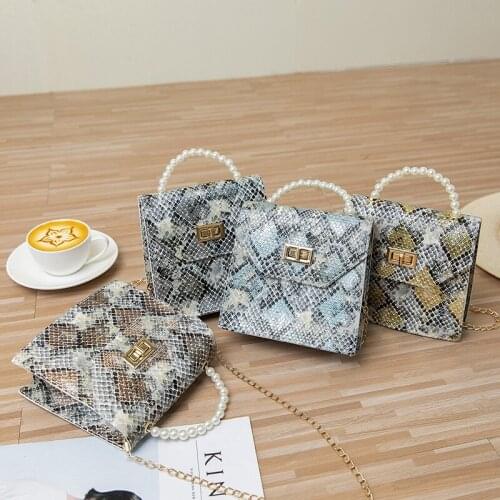 2021 New PU Leather Snake Pattern Women bag Fashion Chain Pearl Shoulder Crossbody Small Bag Portable Handbag Small Square Bag
