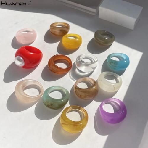 HUANZHI 2021 Retro Multicolor Transparent Resin Ring Geometric Opening Round Marble Pattern Rings for Women Delicate Jewelry