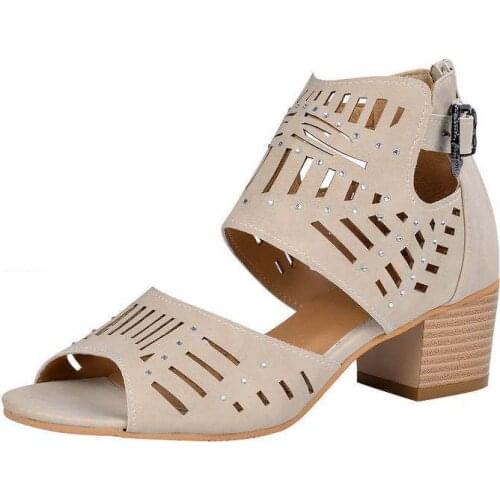 Summer New Fashion High-heeled Sandals Women Large Size Hollow Rhinestone Thick-heeled Sandals Women Tide