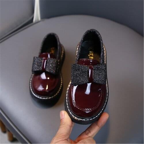 PU Leather Childrens Casual Shoes Girls School Shoes Sneakers Soft Breathable Slip-on Sports Shoes For Girls Fashion Hot