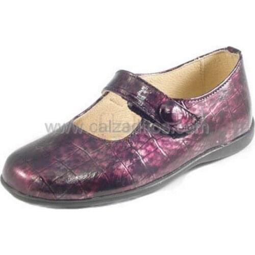 Fur shoes Burgundy acharolados, Andanines