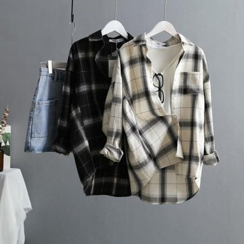 Womens Casual Plaid Loose Shirts Fashion Turn-down Collar Long Sleeve Blouse Korean Woman Clothes Lady Casual Wear Tops SW-036