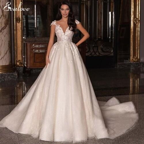 EVALOVE Elegant Scoop Neck Cap Sleeve Bride A-Line Wedding Dress Gorgeous Appliques Sparkly Tulle Princess Bridal Gown Plus Size