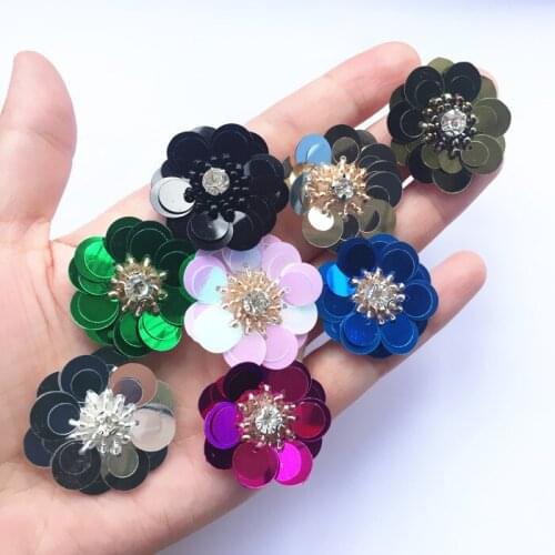 10 Pieces / pack Clothes DIY Beaded Cloth Stickers Accessories Sequins Three-dimensional Diamond Small Flower Accessories