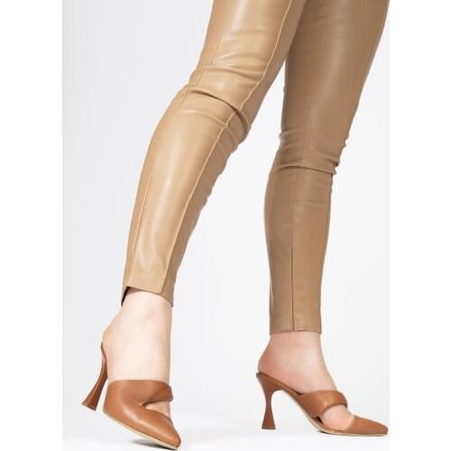 CZ London Women Leather Pointed toe Low-Cut Slippers