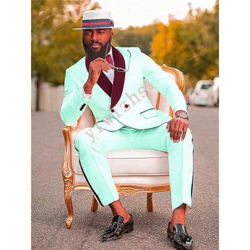 Handsome Embossing Groomsmen Shawl Lapel Groom Tuxedos Wedding Dress Men Suits Blazer Prom Dinner (Jacket+Pants+Tie) K396