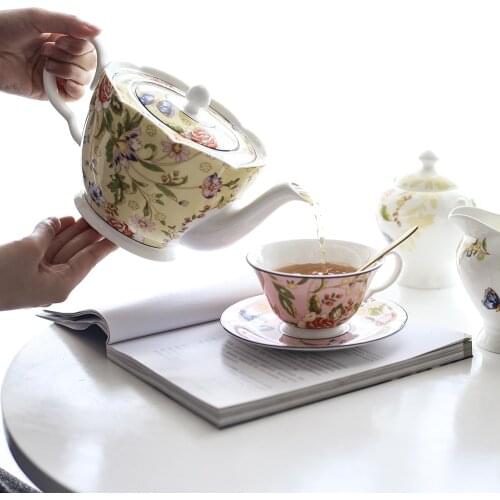 English Afternoon Tea Tea Set Bone China High-grade Coffee Cup Saucer Teapot Black Tea Cup Ceramic mugs coffee mug