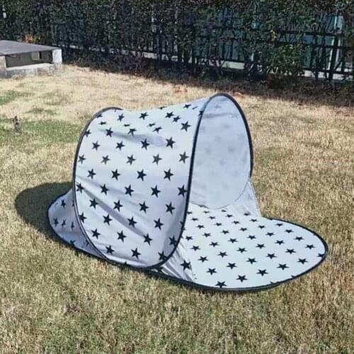 Outdoor Camping Tent Single Leisure Sunscreen Tent Silver Coated Shade Shelter for Outdoors Beach Tent Summer Sea Sun Shelters