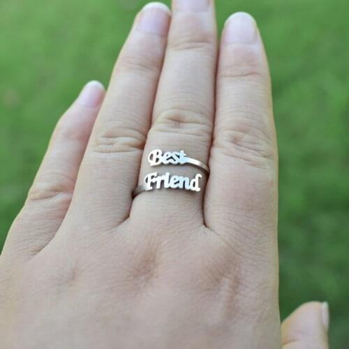 Popular in Europe and the United States, the letter Best Friend ring female personality simple Friend gift