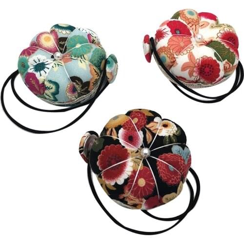 Pumpkin Multifunctional Mini Round Wrist Pin Cushion Sewing Machine Needle Insert DIY Hand Used for Cross Stitch