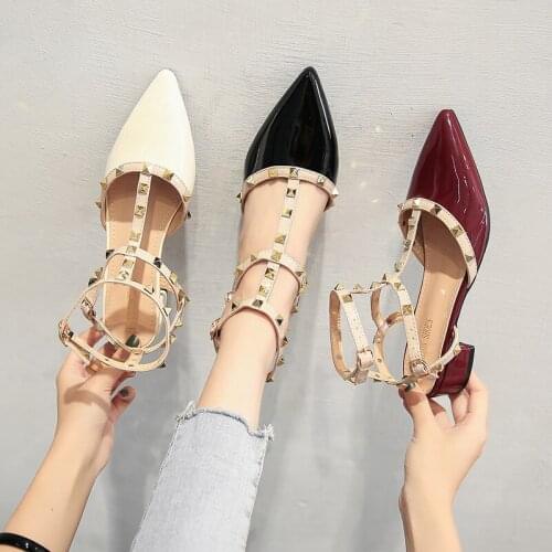 2021 New fashionable lacquer rivet high heels pointed thick heeled bun head sandals empty button-up with large size