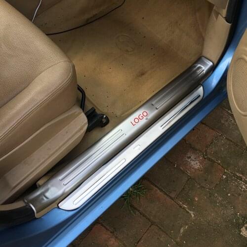 8PCS/SET Stainless Steel Protective Doors Silk Trim Decorated Cover For Great Wall C30 CAA398