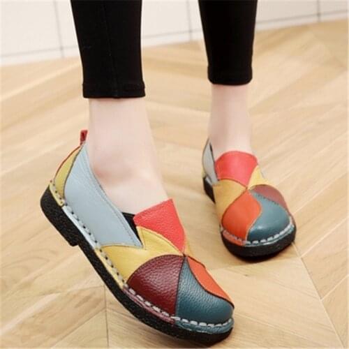 2020 New Women Flats Genuine Leather Shoes Women Loafers Slip-On Mixed Color Moccasins Female Shoe Ladies Ballet Plus Size 35-42
