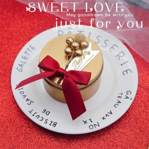30pcs/lot High-grade gift box Golden tinplate Round iron boxes Creative Wedding Candy Box Baptism of Baby chocolate favor box