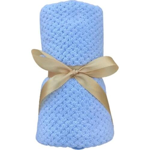 Non-greasy Non-linting Hangable coral fleece double-sided rag, kitchen pineapple pattern absorbent hand towel