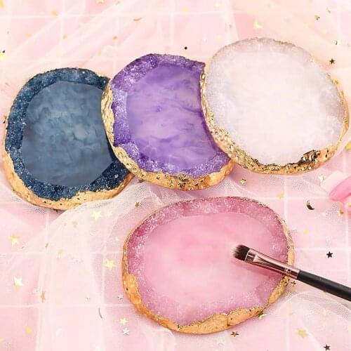 Free Shipping Nail Display Palette Practice Hand Nail Art Tools Natural Resin Varnish Color Manicure Tool Nail Accessories