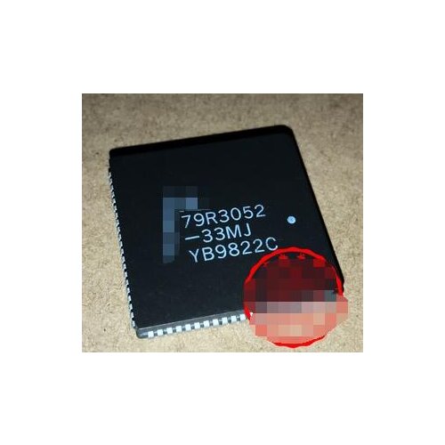 IC NEW 100% IDT79R3052-33MJ