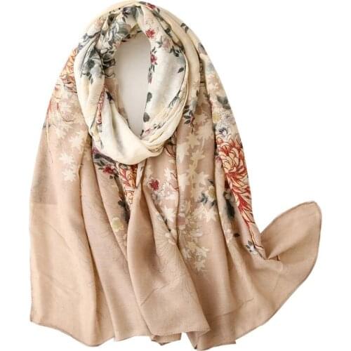 Luxury brand cotton Handfeeling scarves Women Shawl Printing Hight Quality Hijab Scarf Wholesales Pashmina Female Hair Bandana