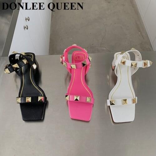 2021 Fashion Rivets Sandals Women Fetish Stripper Pointed Toe High Heels Pumps Sexy Luxury Mule Brand Studded Shoes Spring Mujer