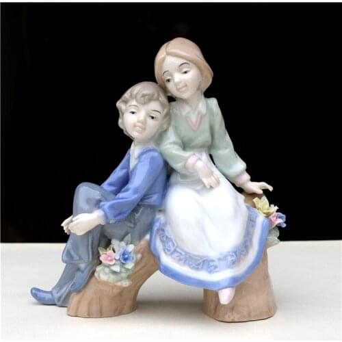 Porcelain Playmate Lovers Statue Ceramic Bucolic Couple Sculpture Childhood Boyfriend Ornament Craft Decor Gift for Girlfriend