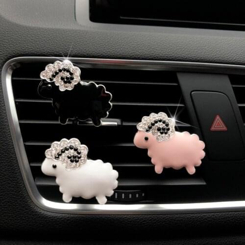 Lucky sheep diamond, sheep animal car perfume car air conditioner outlet decoration perfume perfume etc