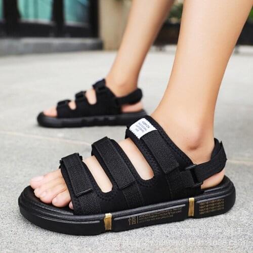 2020 Sandals Mens New Style Korean Version Fashion Cool Summer Beach Youth Casual Non-Slip Dual-Purpose Slippers