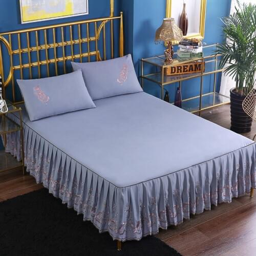 2019 new products Knitted cotton embroidery Bedspread Fitted Sheet Pillowcases 2/3pcs Solid Princess Lace Bedding
